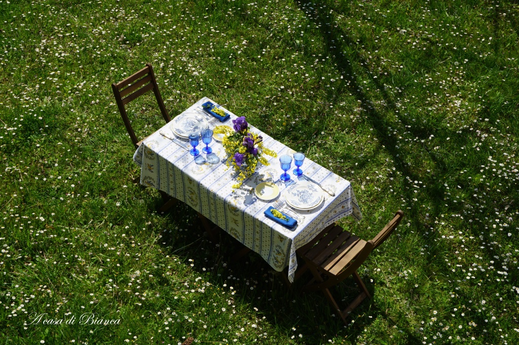 Summertime alfresco tablescape a casa di Bianca